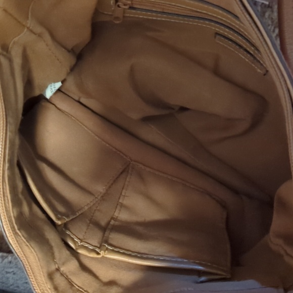 Croft and Barrow Pink and Tan Faux Leather Handbag - Picture 3 of 4